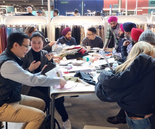 xc体育丝绸亮相PV展